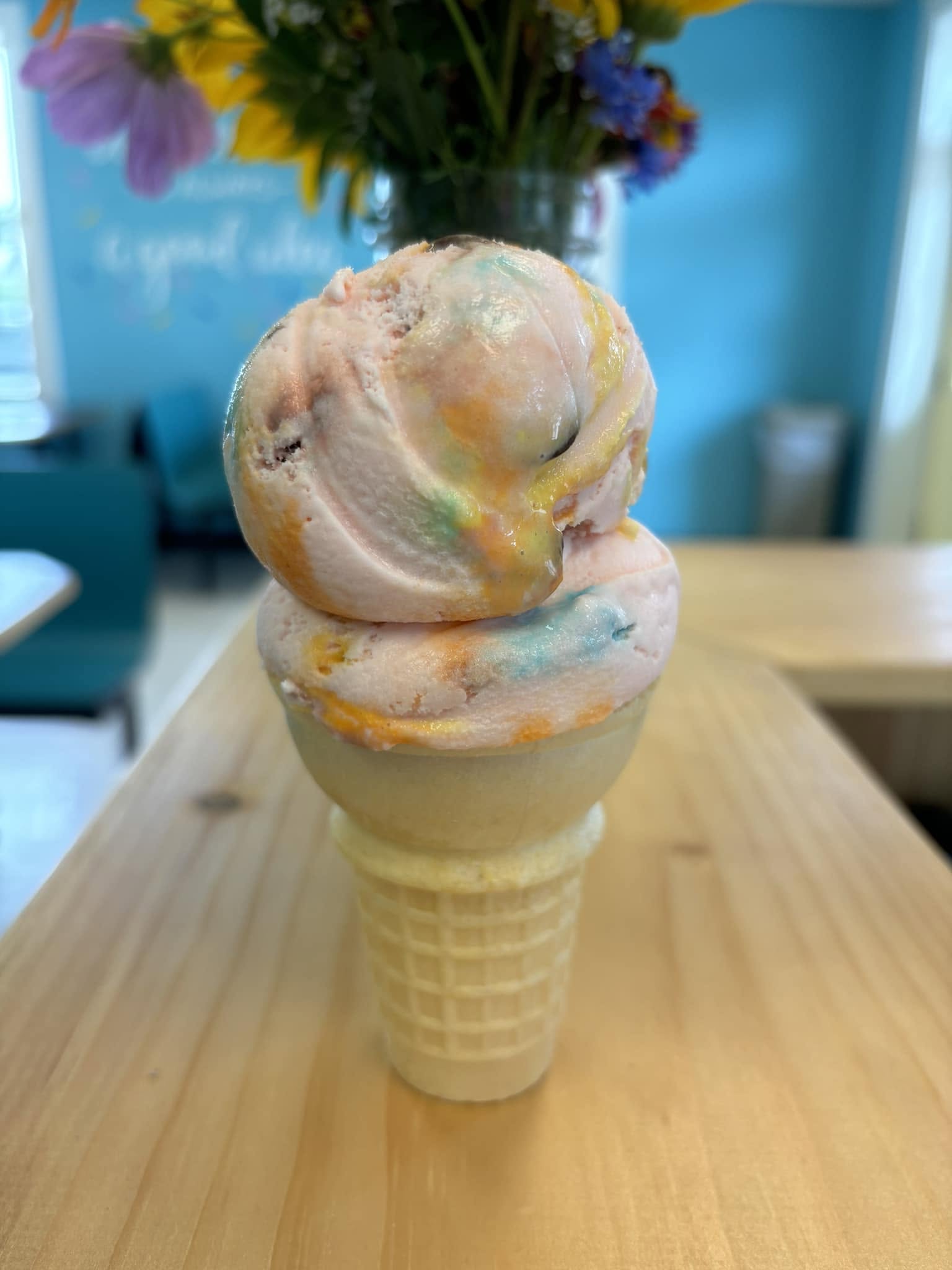 Colorful soft serve twist cone